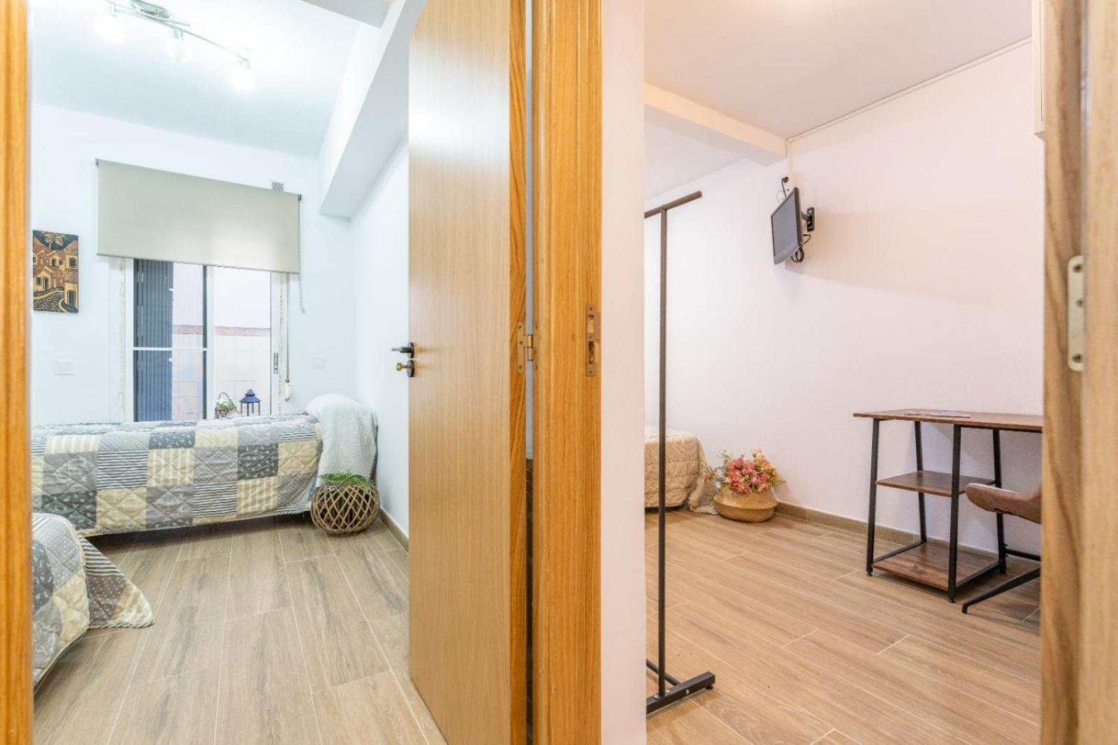 Apartament Anfiteatre Roma Тарагона Екстериор снимка